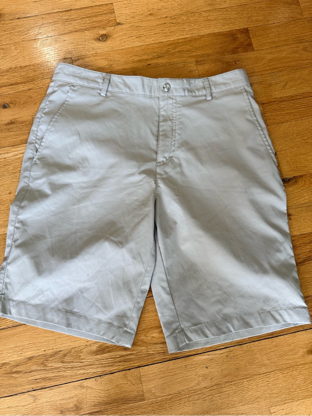 Calvin Klein Men's Tan Flat-Front Chino Shorts